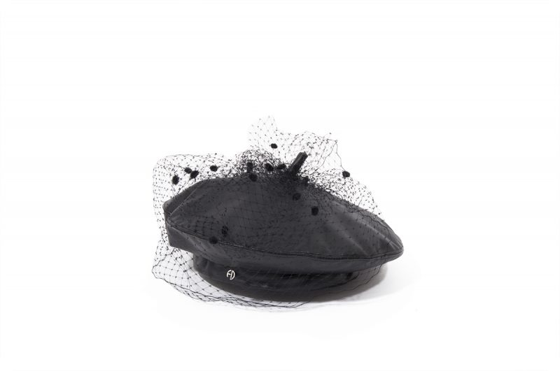 chapeau beret Alexandre, beret en cuir vegan, collection hiver, beret noir, maison fabienne delvigne