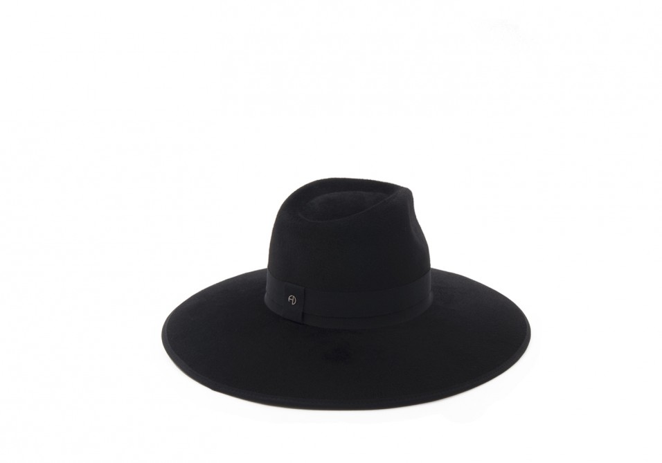 Chapeau fedora: accessoire chic en 56 photos splendides!