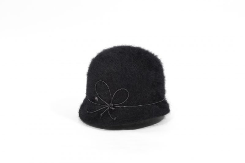 Petit chapeau cloche en angora