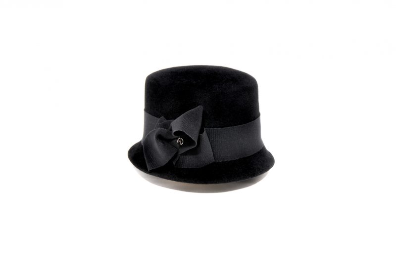 Joséphine chapeau cloche noir noeud
