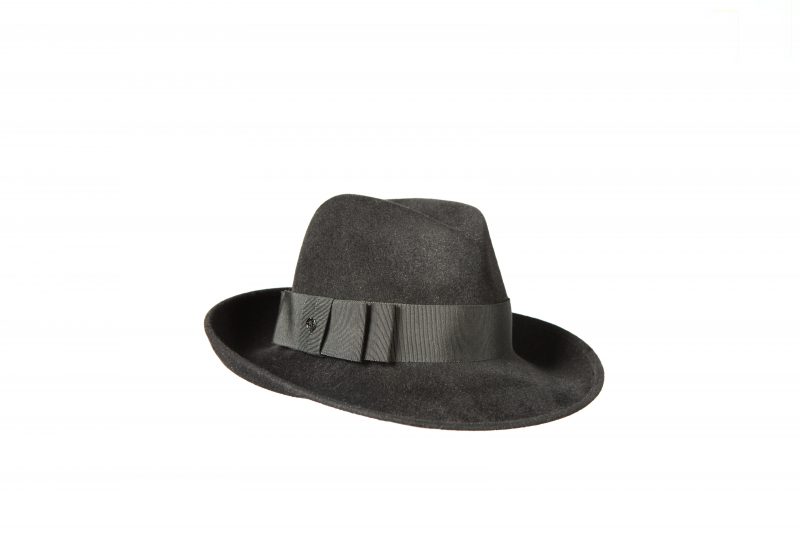 velvet felt hat yoeri