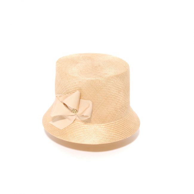 Chapeau cloche paille