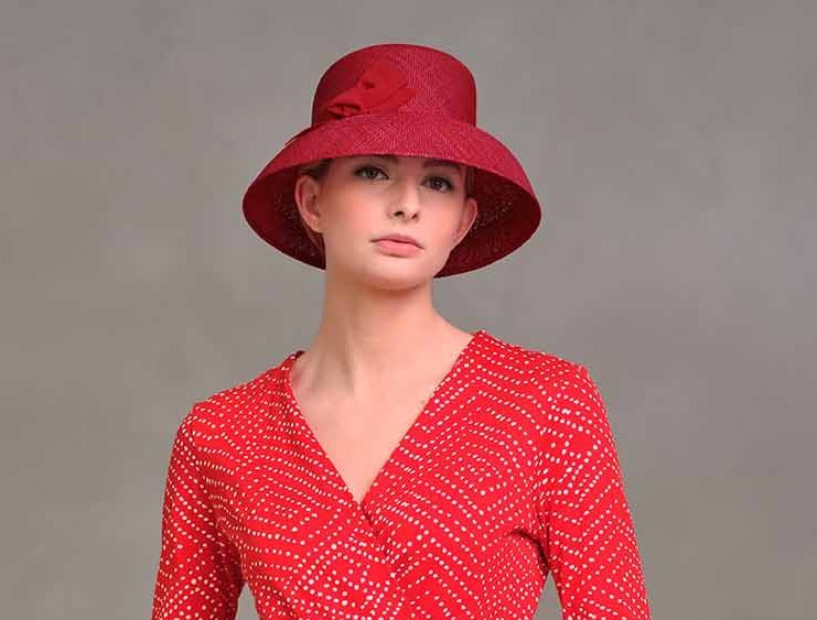 Audrey Chapeau Rouge Fabienne Delvigne Caring Hats