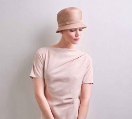 Theresa Chapeau cloche Fabienne Delvigne Caring Hats_2