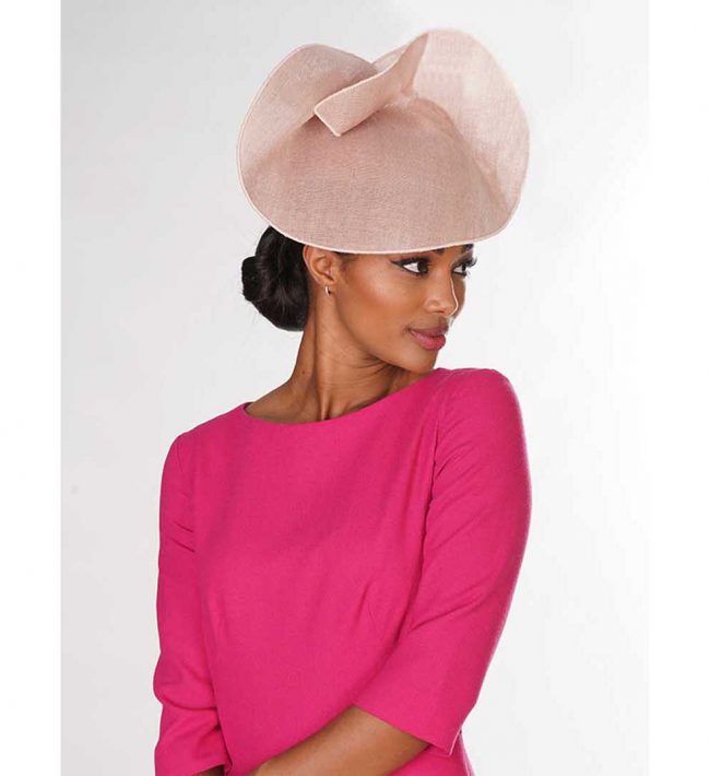 Fabienne Delvigne - Hat Cornette du Bary - Poder pink- FR