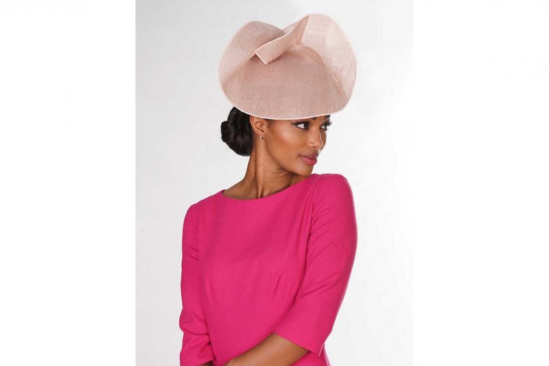 Fabienne Delvigne - Hat Cornette du Bary - Poder pink- FR