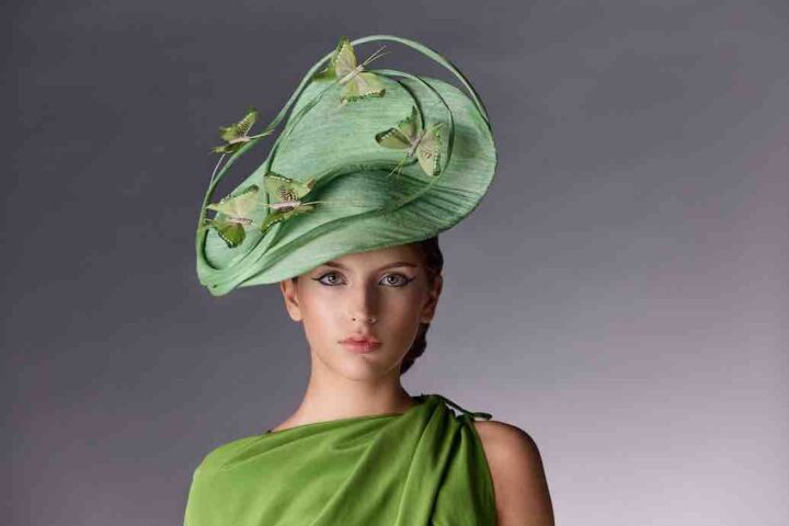 Spectacular Hat - Green Atremisia - Maison Fabienne Delvigne
