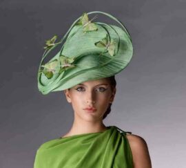 Chapeau spectaculaire -Atrémisia vert - Mariage coloré - Maison Fabienne Delvigne