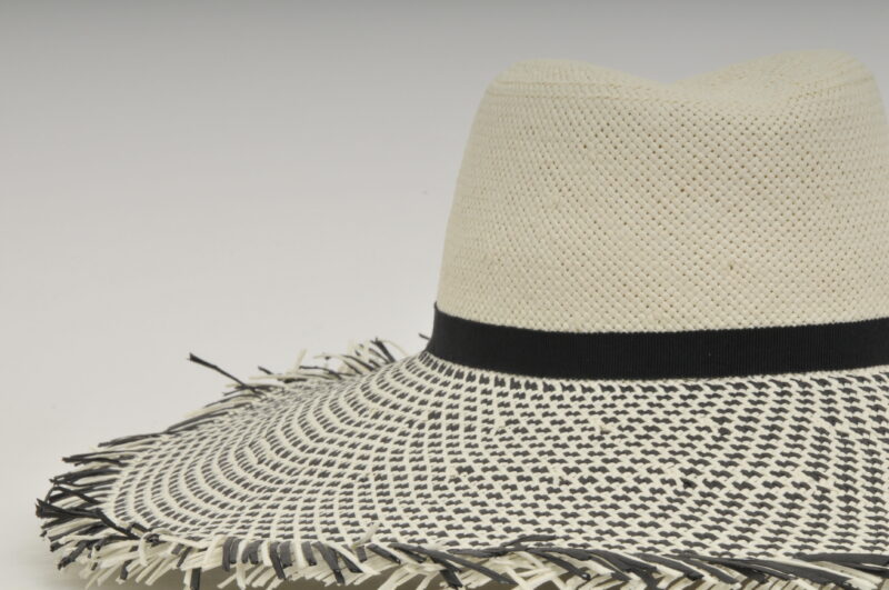 Summer hat - Venise focus - black and white - Maison Fabienne Delvigne