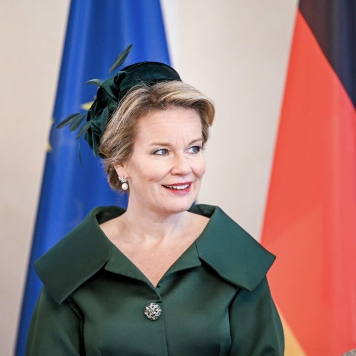 Esmerald chapeau vert Reine Mathilde Allemagne