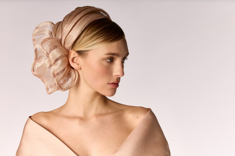 Wedding head piece Light Pink Maison Fabienne Delvigne Envolée