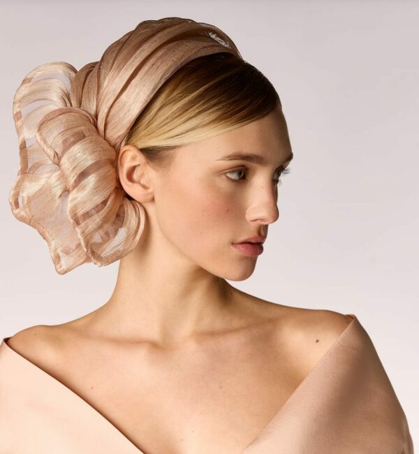 Wedding head piece Light Pink Maison Fabienne Delvigne Envolée